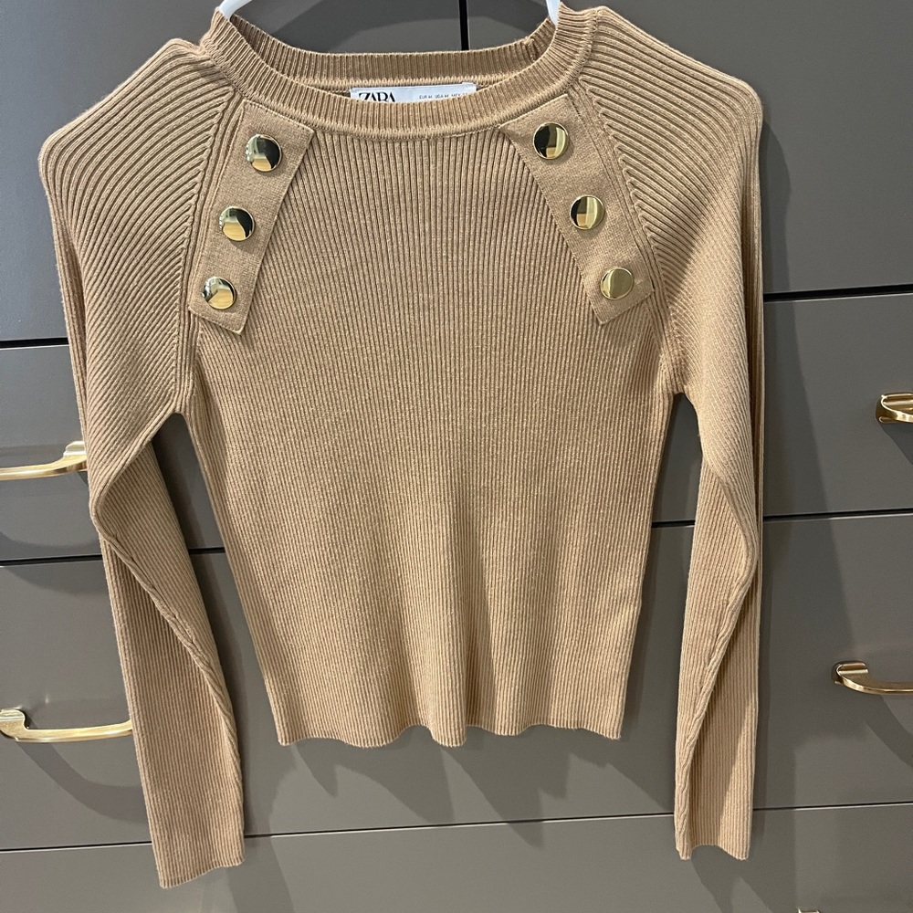 ZARA size M beige top